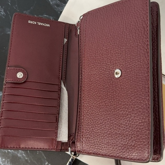 MICHAEL KORS Charm Small Phone Crossbody Bag Berry Red AUTHENTIC Minor Defect - Picture 12 of 14